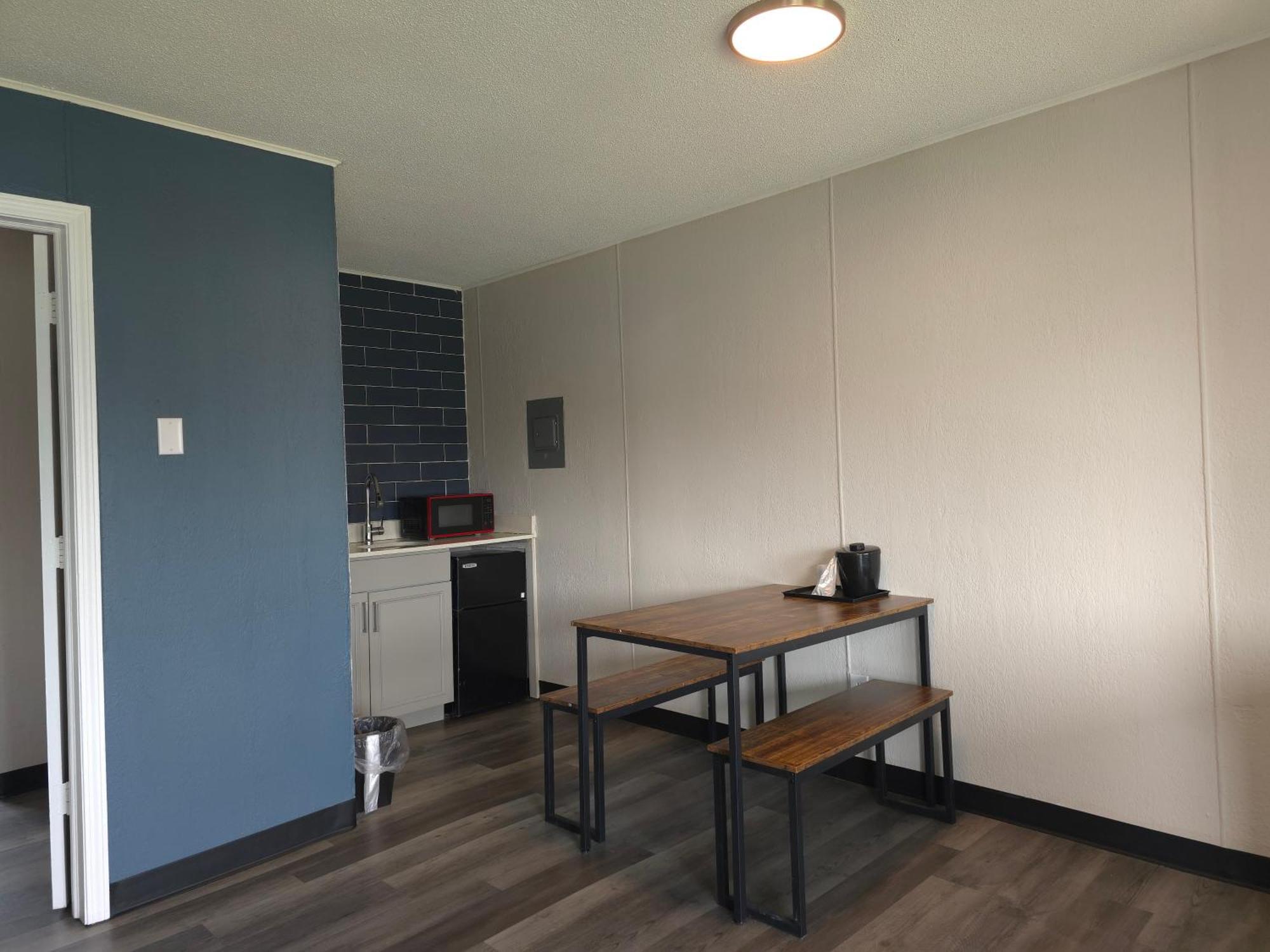 Days Inn And Suites By Wyndham Port Huron Ngoại thất bức ảnh