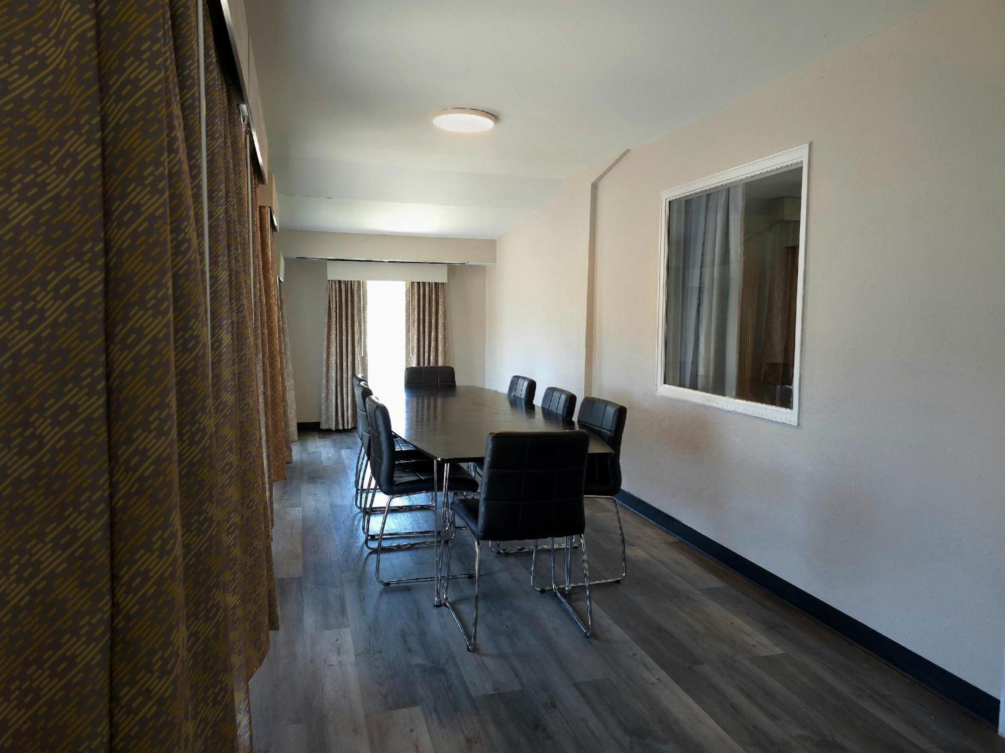 Days Inn And Suites By Wyndham Port Huron Ngoại thất bức ảnh
